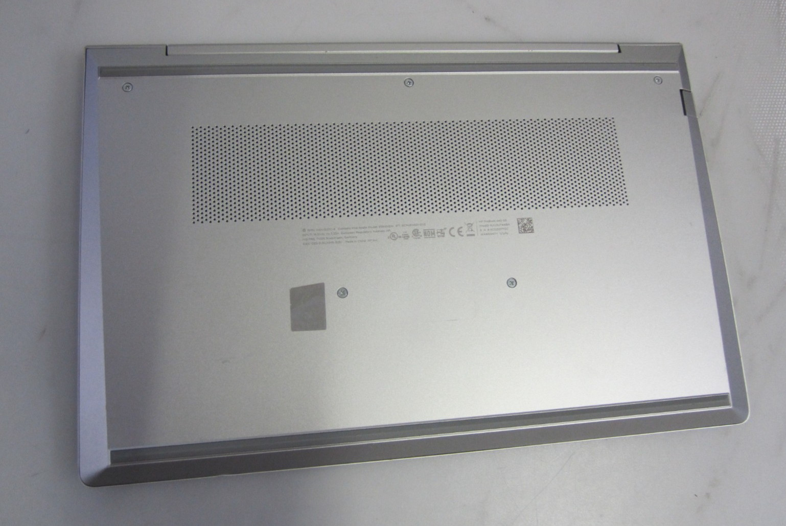 HP ProBook 440 G8 i7-1165G7 16GB 2.80GHz 512GB M2SSD UBUNTU LAPTOP + AC