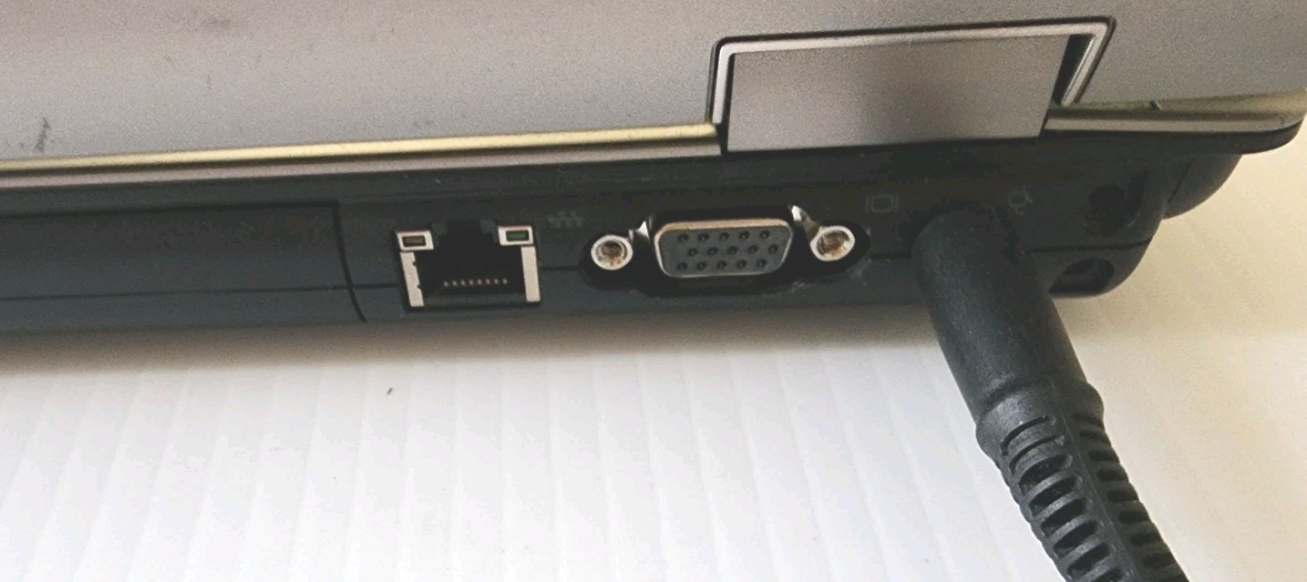 Hp 6360b Intel i5 2410M 2.3 Ghz Laptop
