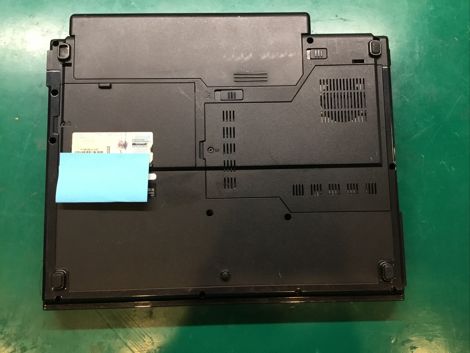 Dell Vostro 1310, 3GB RAM, 300GB Hard Drive, Intel Core 2 Duo T5670, Win 10 – D2