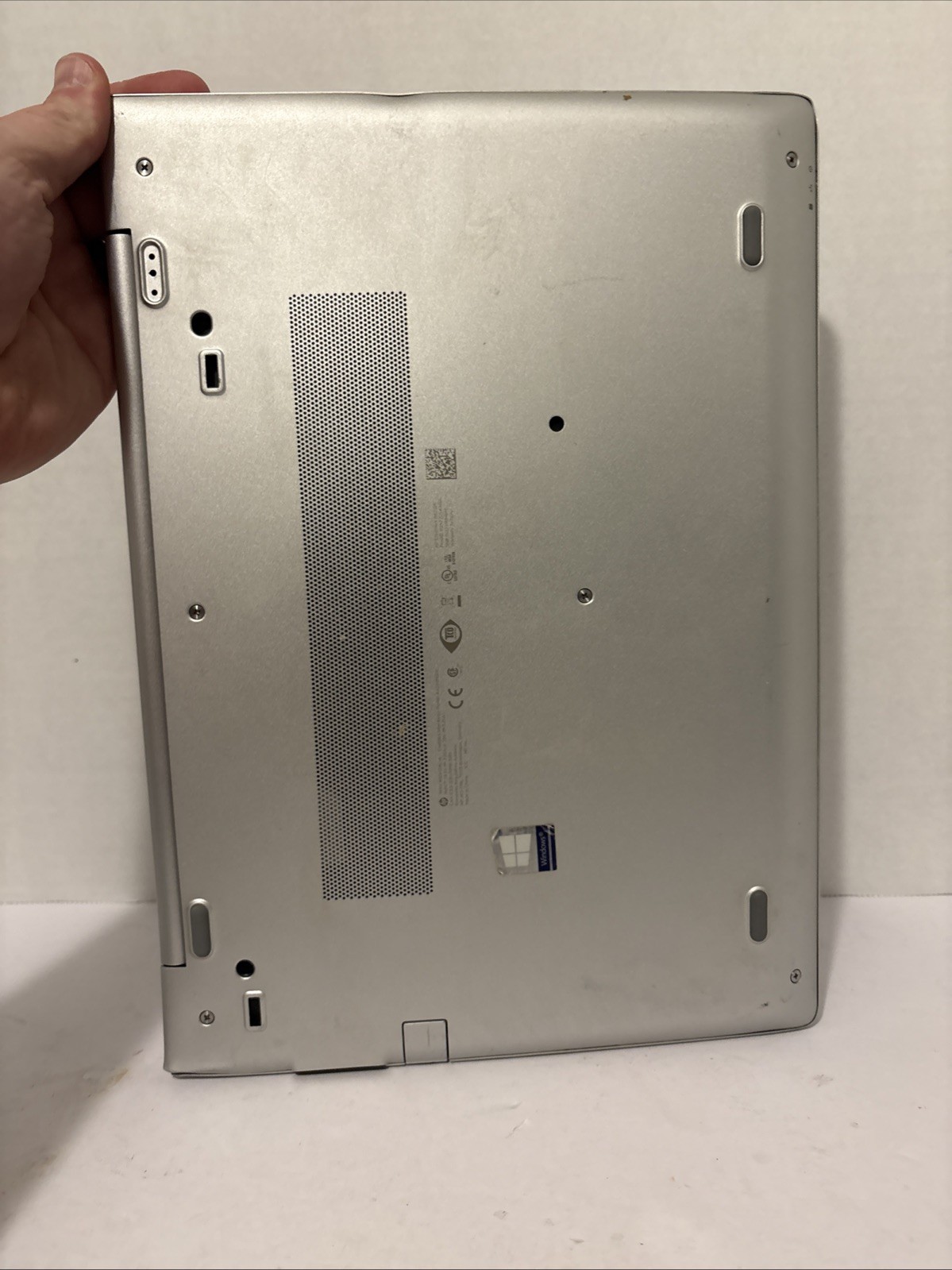 HP AX200NGW Tested LCD Screen w/ Chassis & Battery No Charger Please Read
