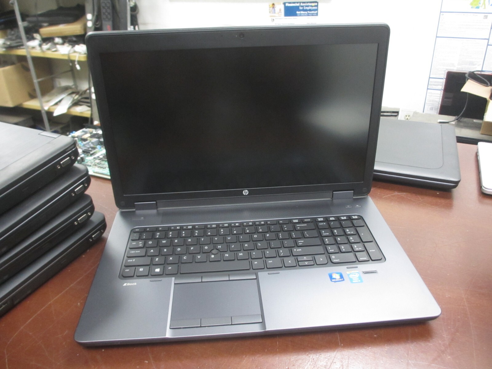 HP ZBook 17 Core i7-4700MQ 2.40GHz 16GB Web-Cam DVDRW Laptop [NO OS/AC/HD/Caddy]