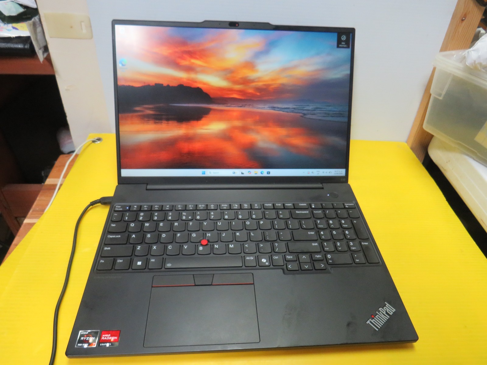 Lenovo ThinkPad E16 Gen 2 16″ 16GB RAM 512GB laptop 3.20GHz Win 11 Pro