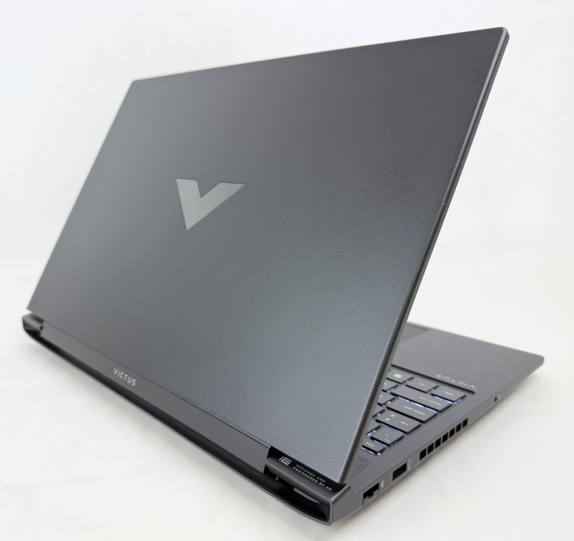 HP Victus 16-r0073cl 16.1″ FHD i7-13700HX 32GB 1TB SSD RTX 4060 W11H Gaming