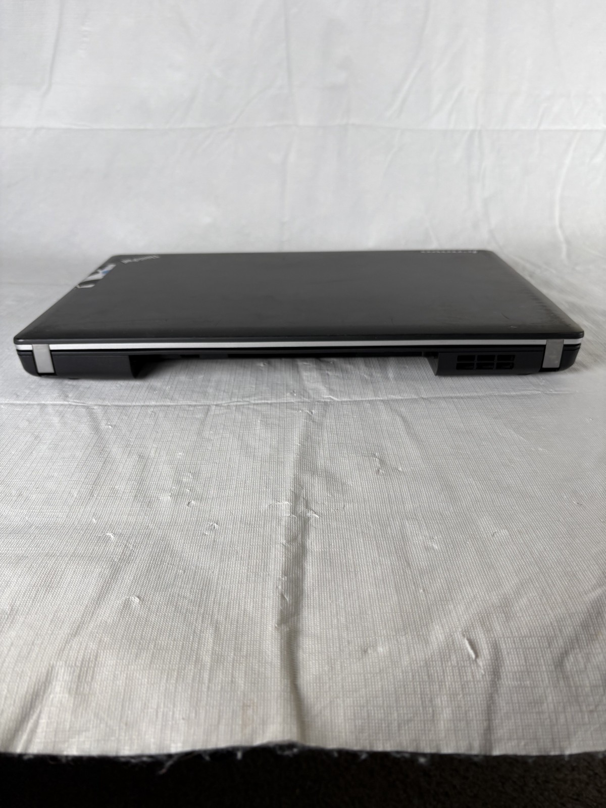 LOT OF 7 LENOVO THINKPAD E530 Laptop w/ Core i3 2.20 GHZ No HD/Battery Untested
