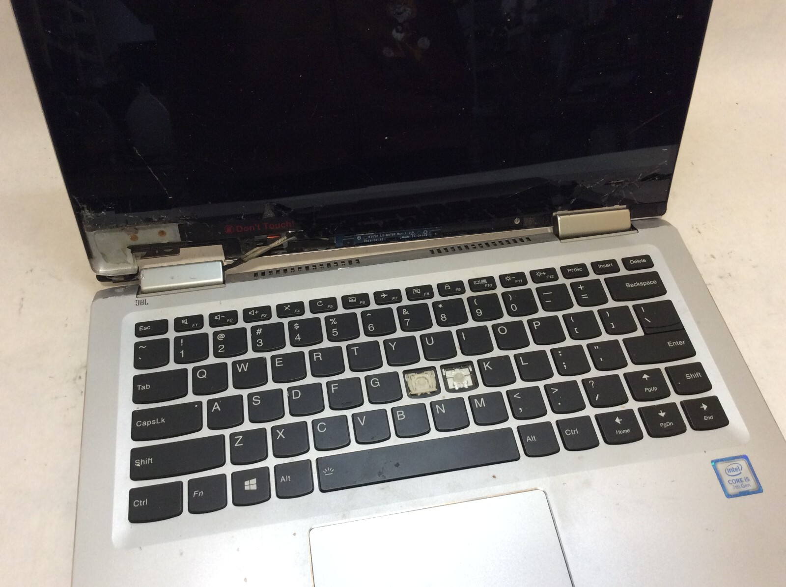 Lenovo Yoga 14 Laptop 14″ Intel Core i5 7th Gen VERY DAMAGED -PP