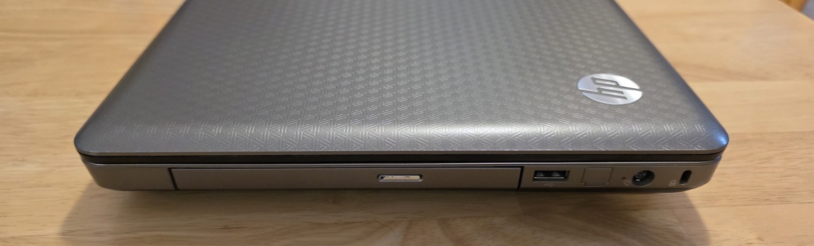 HP G62-407DX AMD Phenom II P650 2600MHz: NO HDD/Battery/RAM/PWR