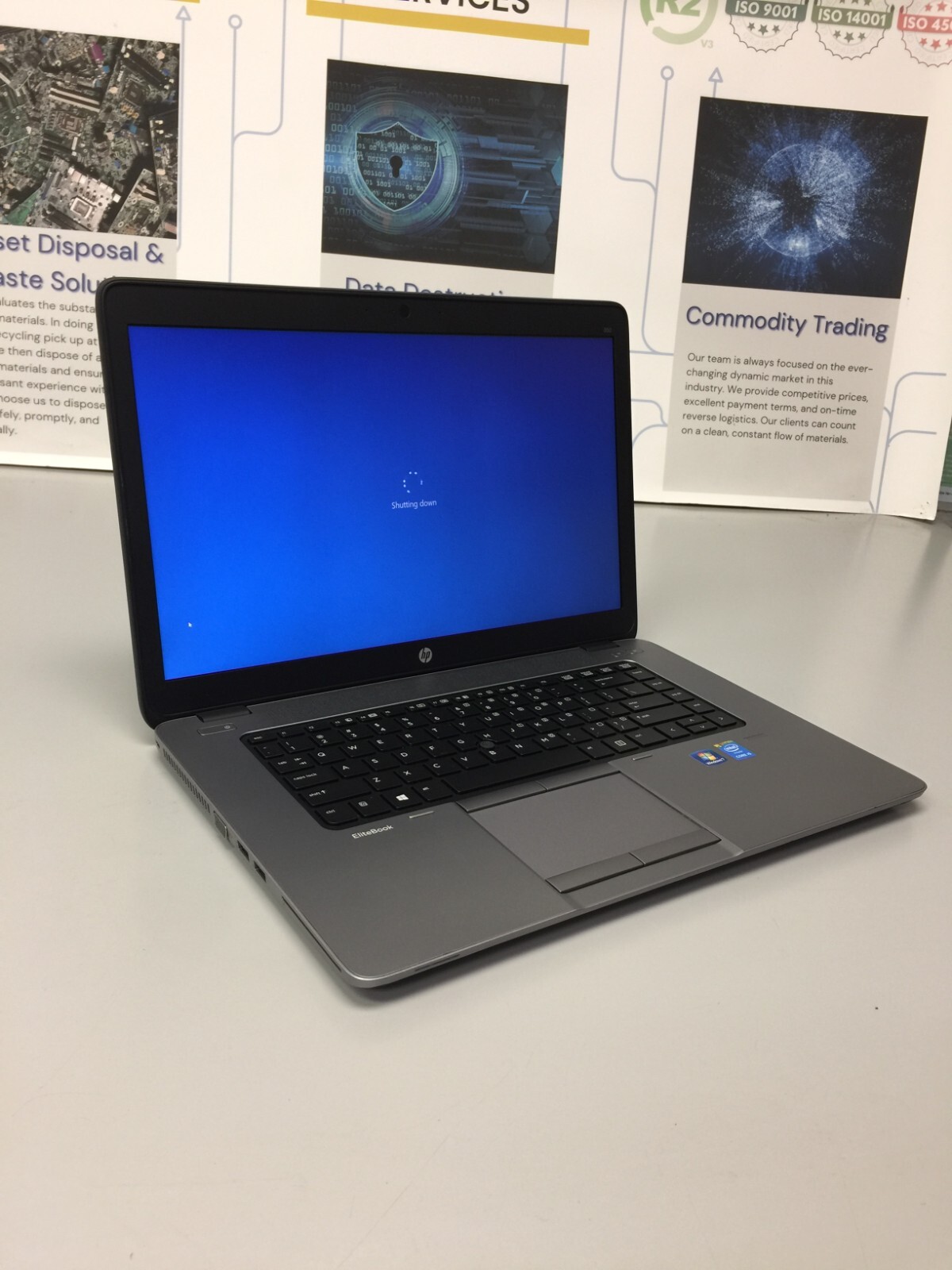 HP Elitebook 850 G1 Core i5-4th gen 8GB RM 1TB HHD 1.60 GHZ WIN 10 PRO