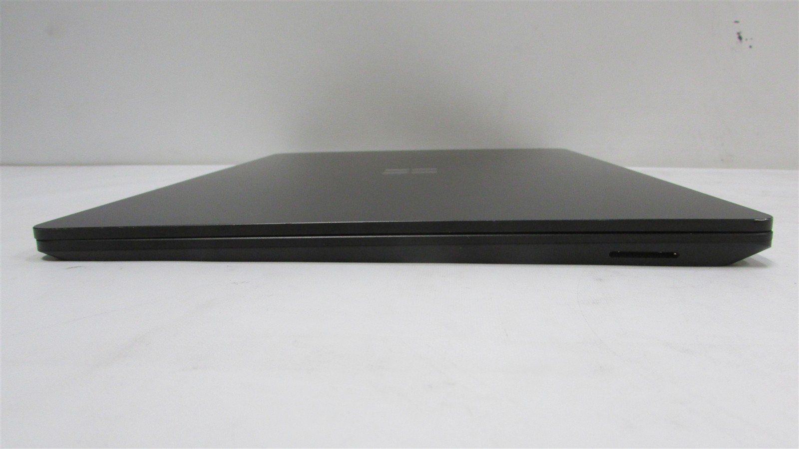 Microsoft Surface Laptop 3 1867 i7-1065G7 1.3GHz 16GB 256GB 13.5″ W11H SCRN DMG