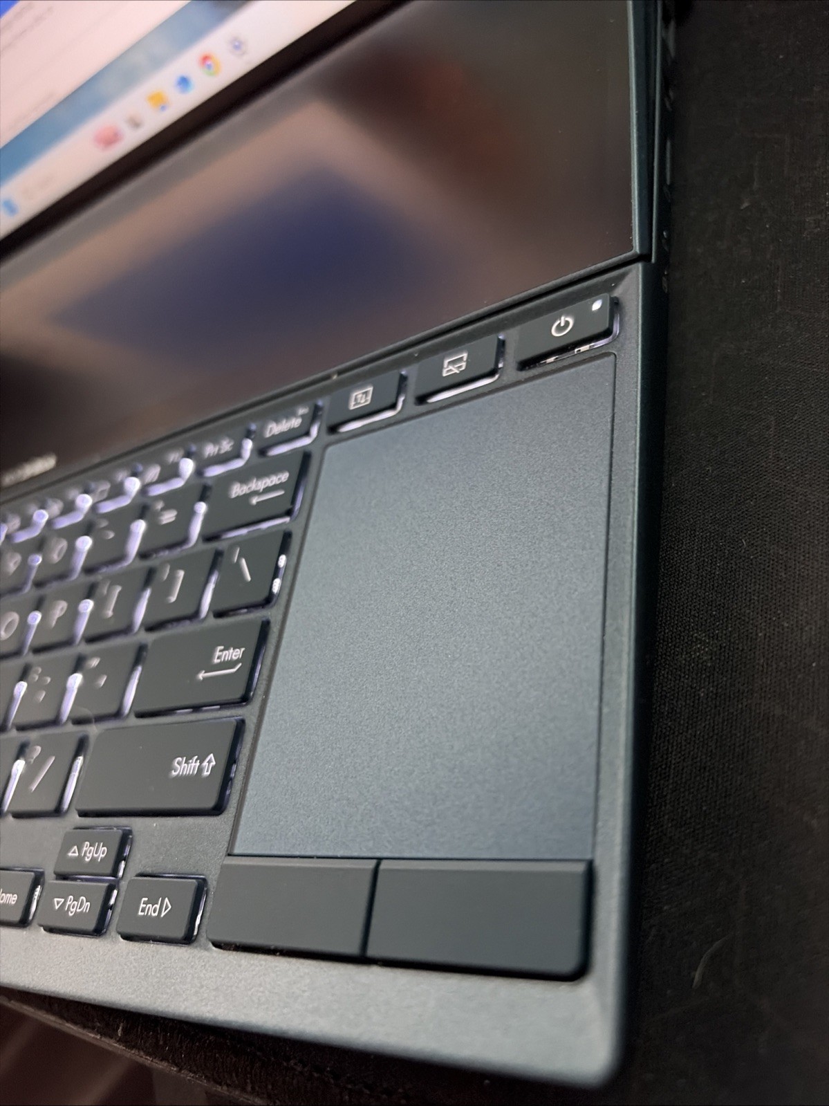 Asus Zenbook Duo 14 UX482EAR 14″ i5-1155G7 2.5GHz 8GB RAM 512GB SSD