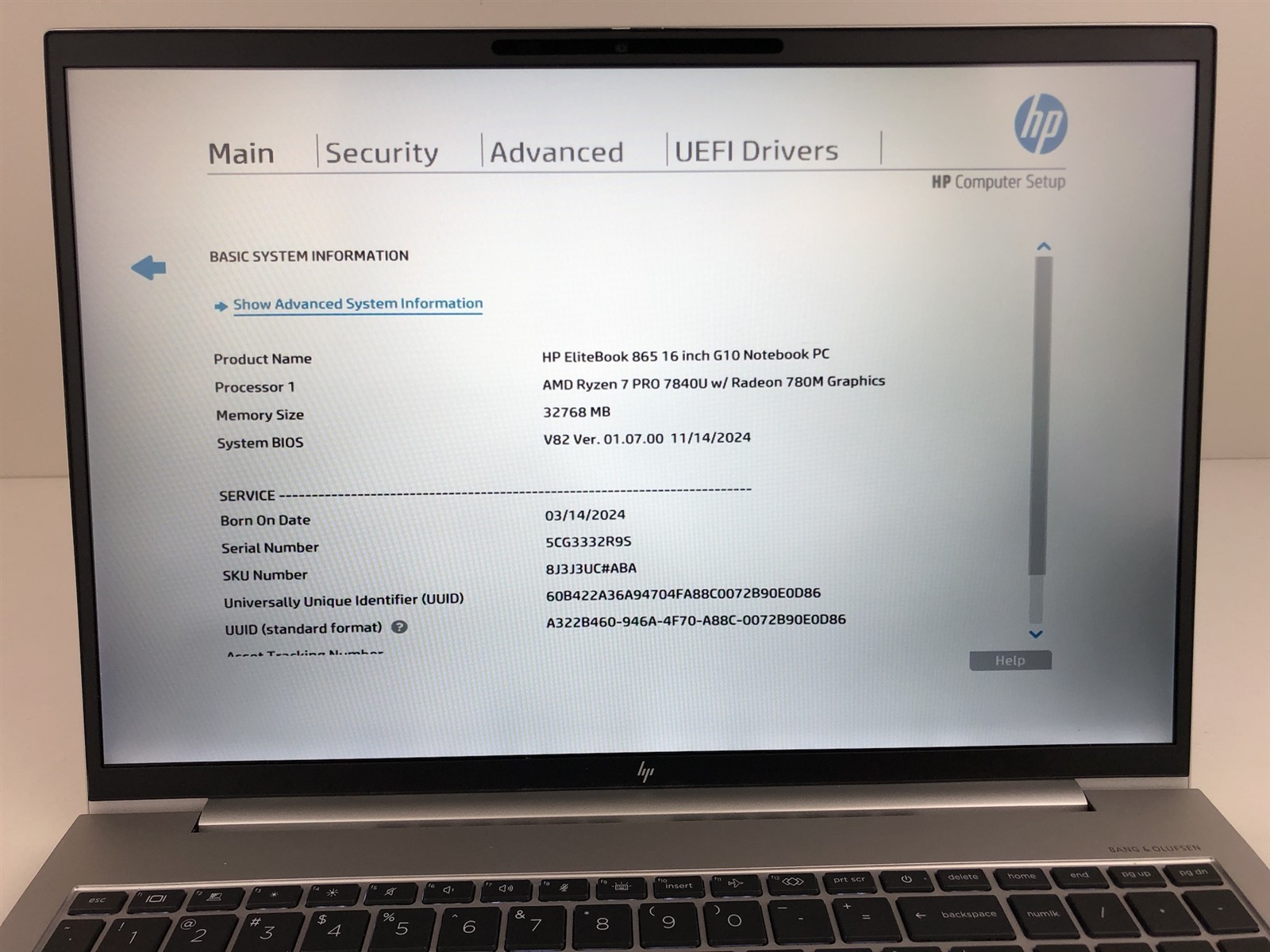HP EliteBook 865 G10: AMD Ryzen 7 PRO 7840U 3.3GHz – 32GB – 512GB