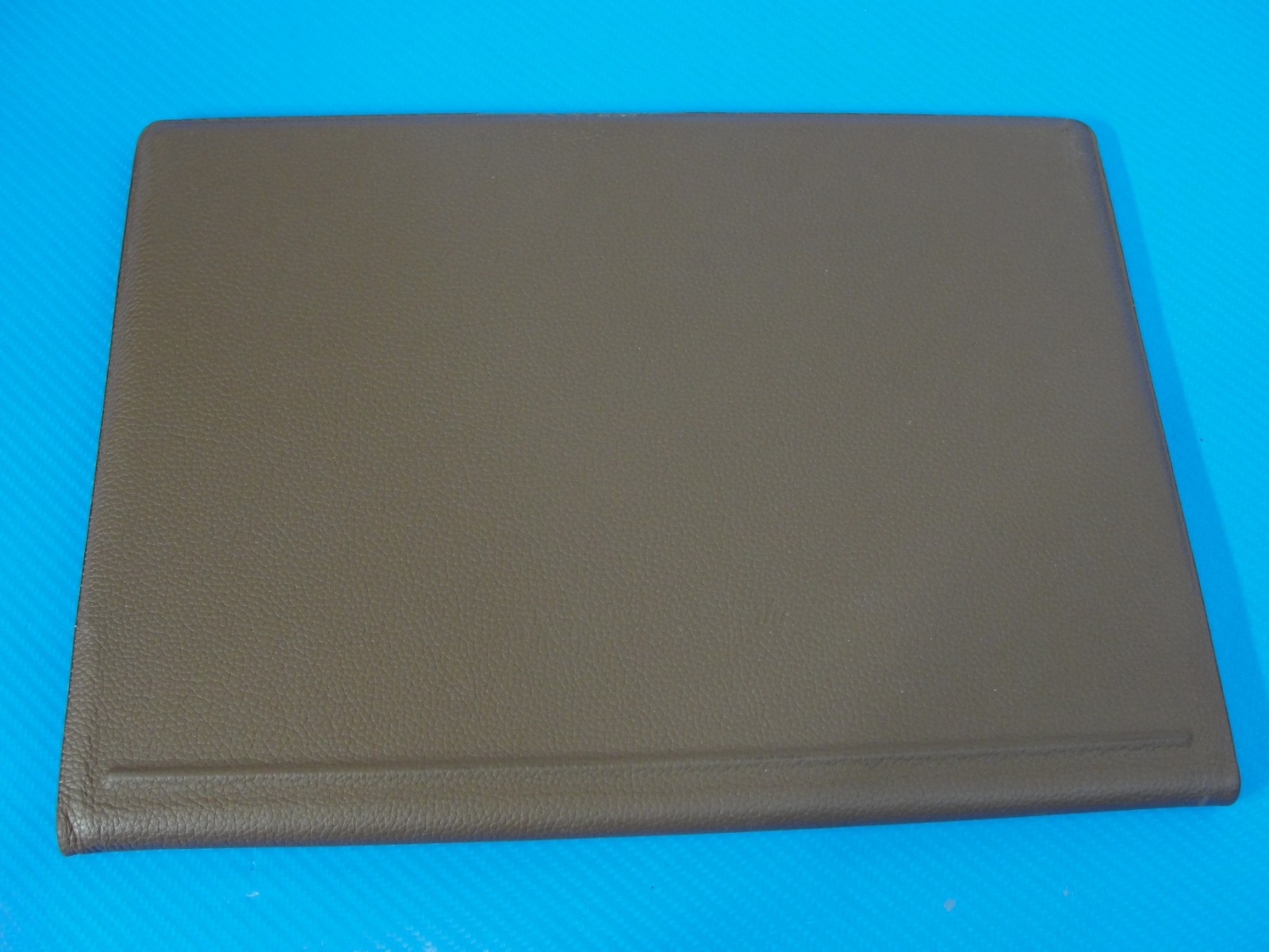 HP Spectre Folio X360 2-in-1 i7-10510Y 16GB 256GB 13.3″ FHD Touch Laptop /READ