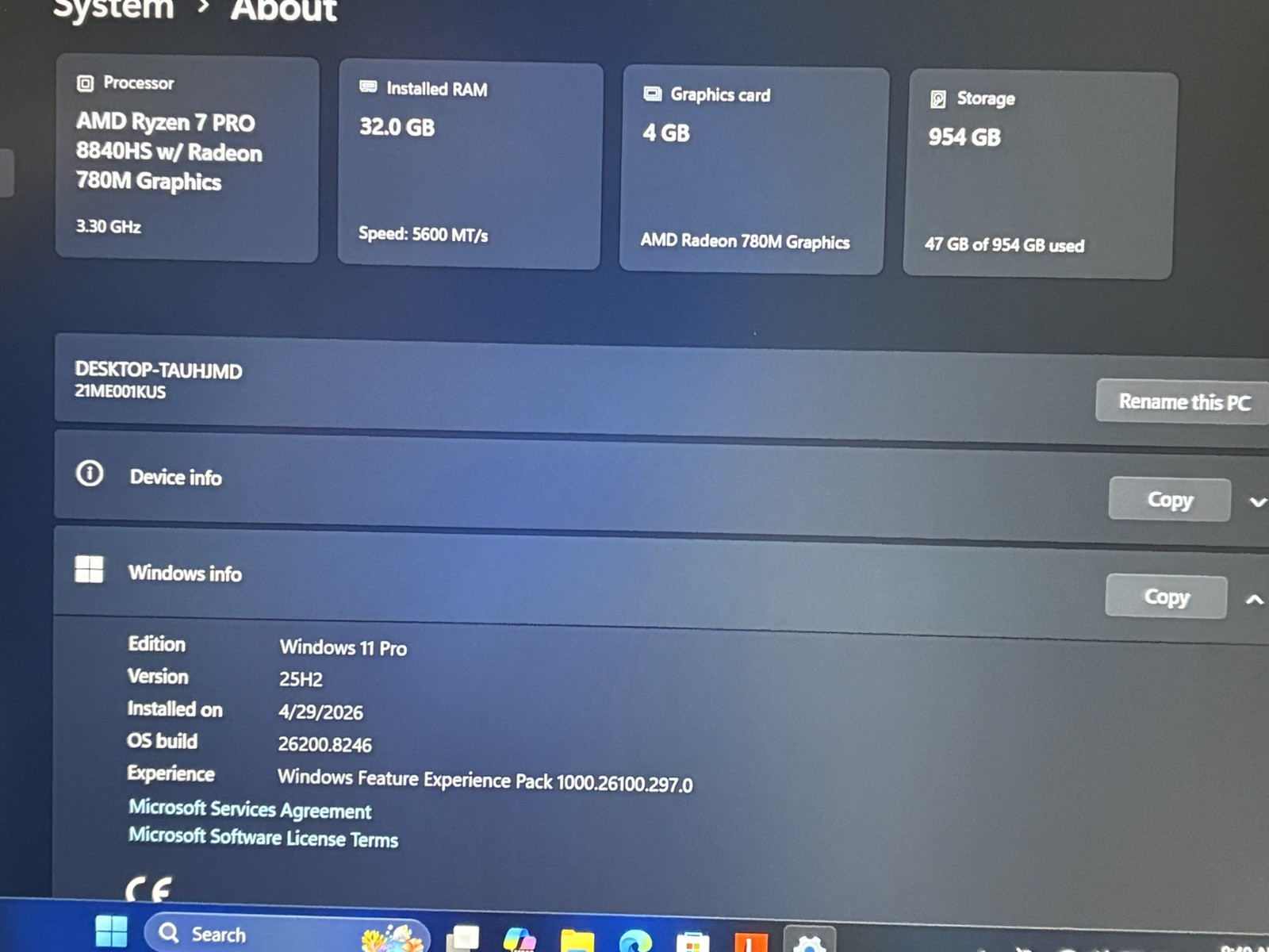 Lenovo ThinkPad P14s Gen 5 AMD Ryzen 7 PRO 8840HS 32GB 1TB – Factory Warranty!