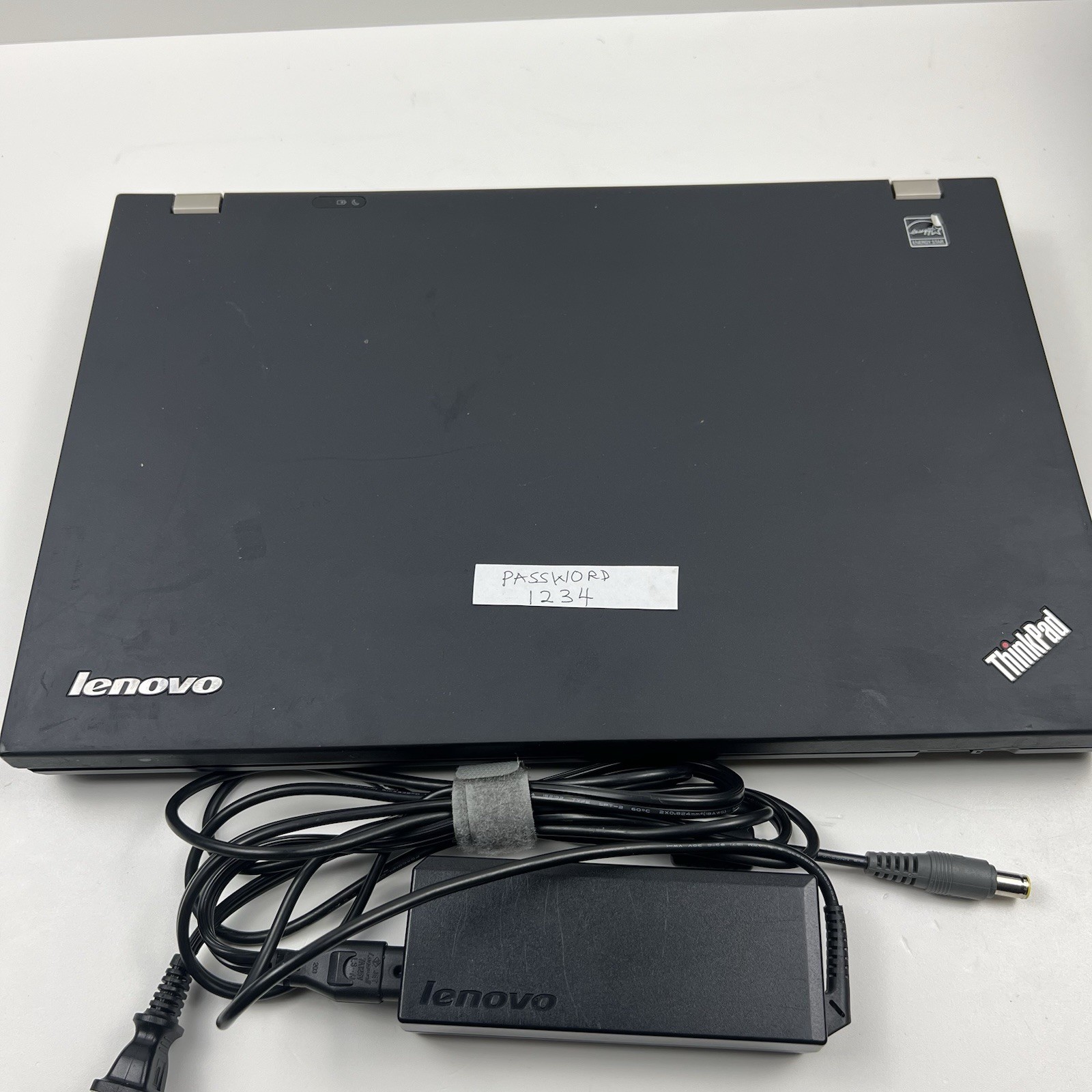 Lenovo ThinkPad T520 Intel i7-2640M 8GB 320GB HDD Linux Mint OS w/Charger|ELP101