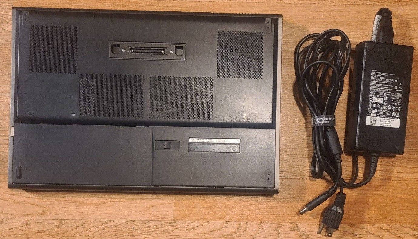 Dell Precision/M4600/15.6″LCD/CPU Quadi7-xtreme/1TB SSD/32GB RAM/2GB V.Card/B.T.