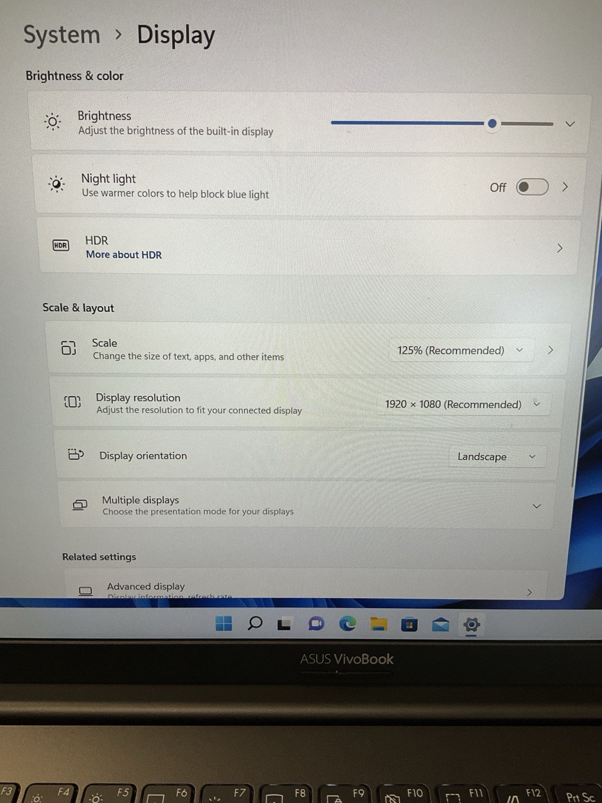 ASUS Vivobook M513IA-DB74 15.6″ AMD Ryzen 7 4700U @2.00GHz 8GB RAM DDR4 1TB SSD