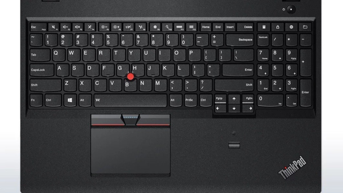 Lenovo ThinkPad P50s 15.3″ Intel i7-6500U 16GB DDR4 256GB SSD Windows 11 Pro