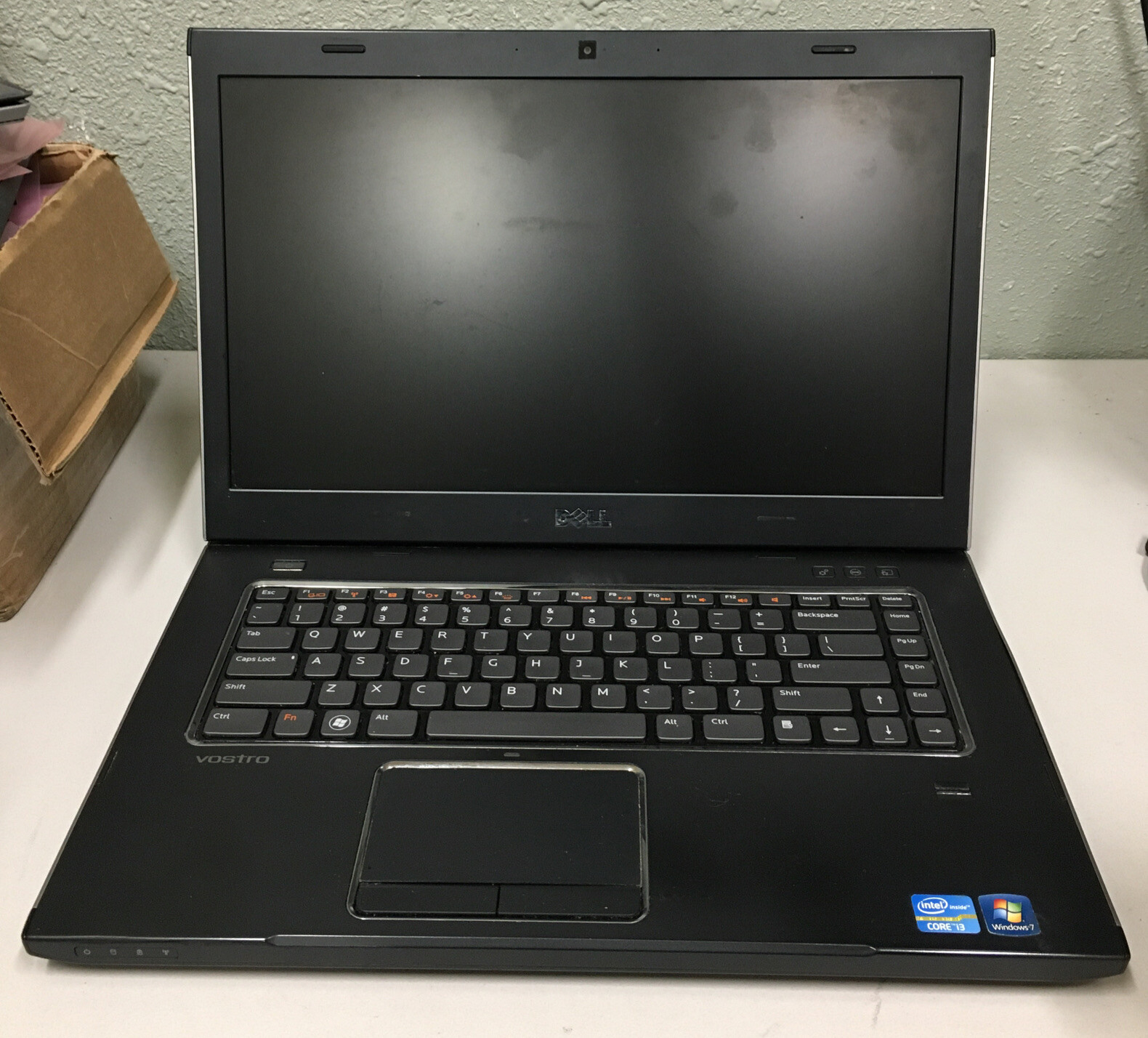 DELL VOSTRO 3550 Laptop w/ Intel Core i3-2350M 2.30 GHZ + 4GB | No HD/OS