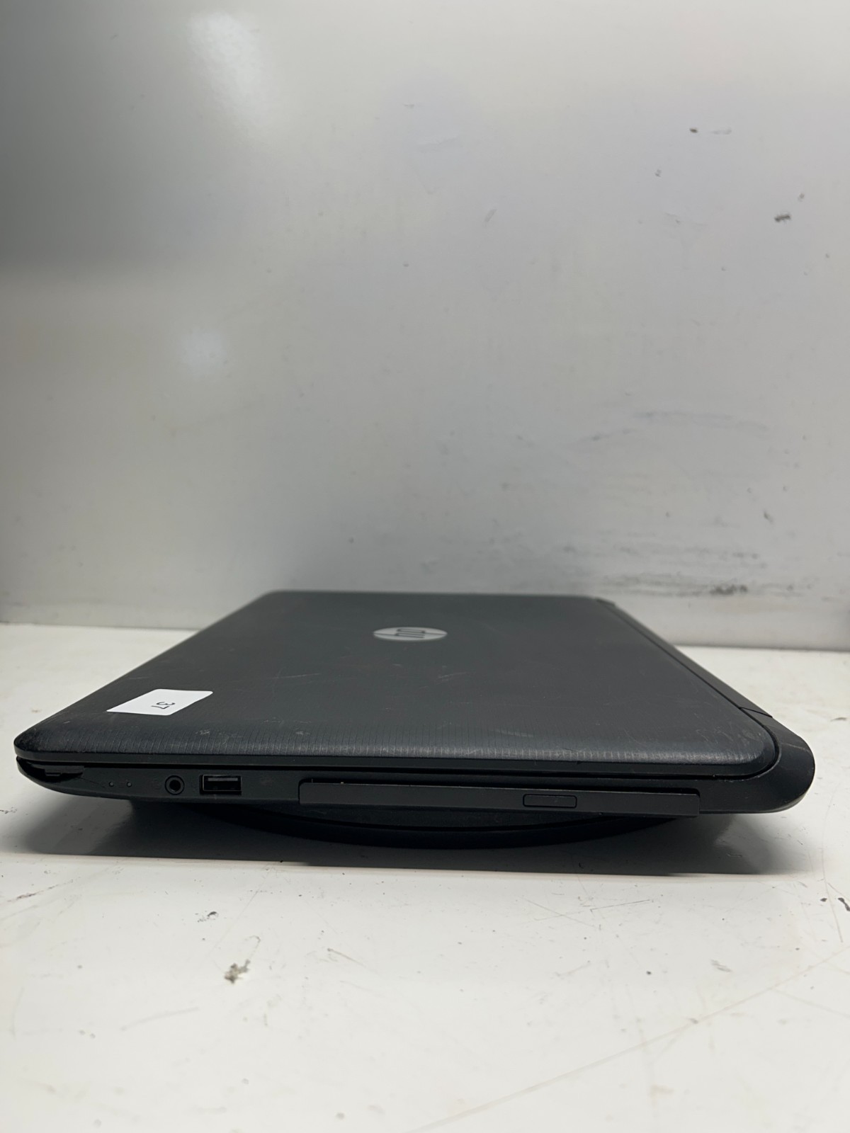 HP Pavilion 17-p121wm AMD A6-6310 1800MHz NO HDD