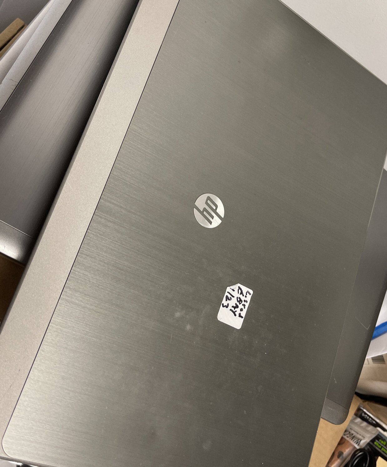 HP ProBook 4530s Core i3-2310M 2.1 GHz no RAM NO HDD 15.6″ for Parts no Battery
