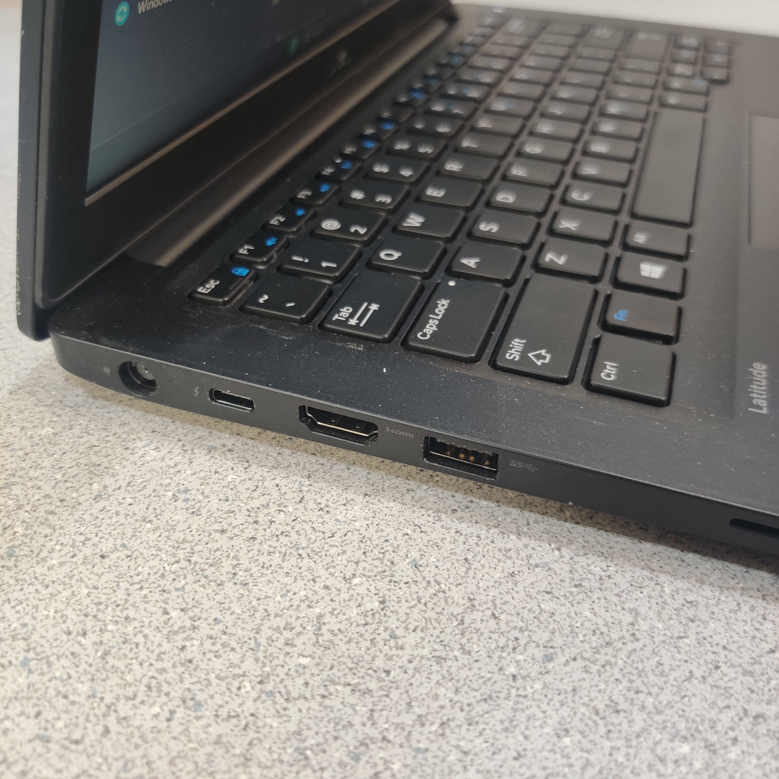 Dell Latitude 7280 I7-6600U 256GB M.2 16GB RAM Win11Home – NO AC ADAPTER