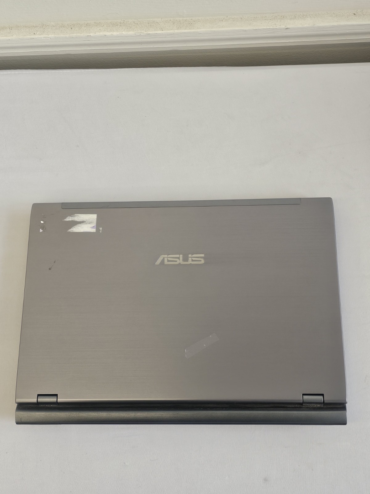 ASUS U56E Laptop – Intel i5-2410M – 6GB RAM – 640GB HDD – BAD BATT – Read Desc.