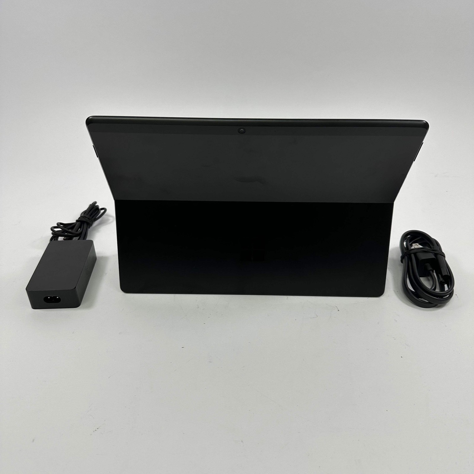 Microsoft Surface Pro X 1876 13″ SQ1 3.0GHz 8GB RAM 128GB SSD