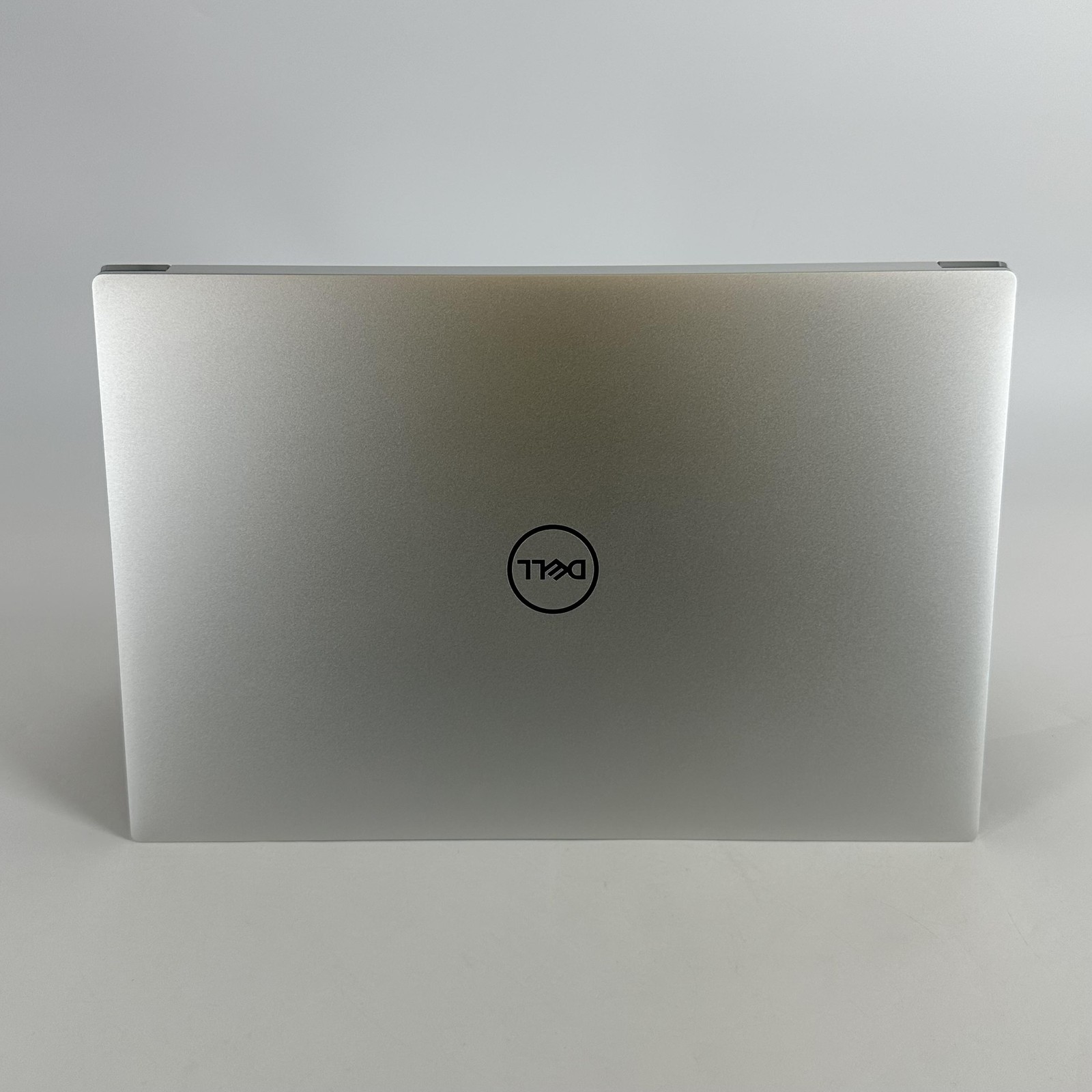 Dell XPS 15 9520 FHD+ 2.3 GHz i7-12700H 16GB RAM 512GB SSD RTX 3050 Excellent