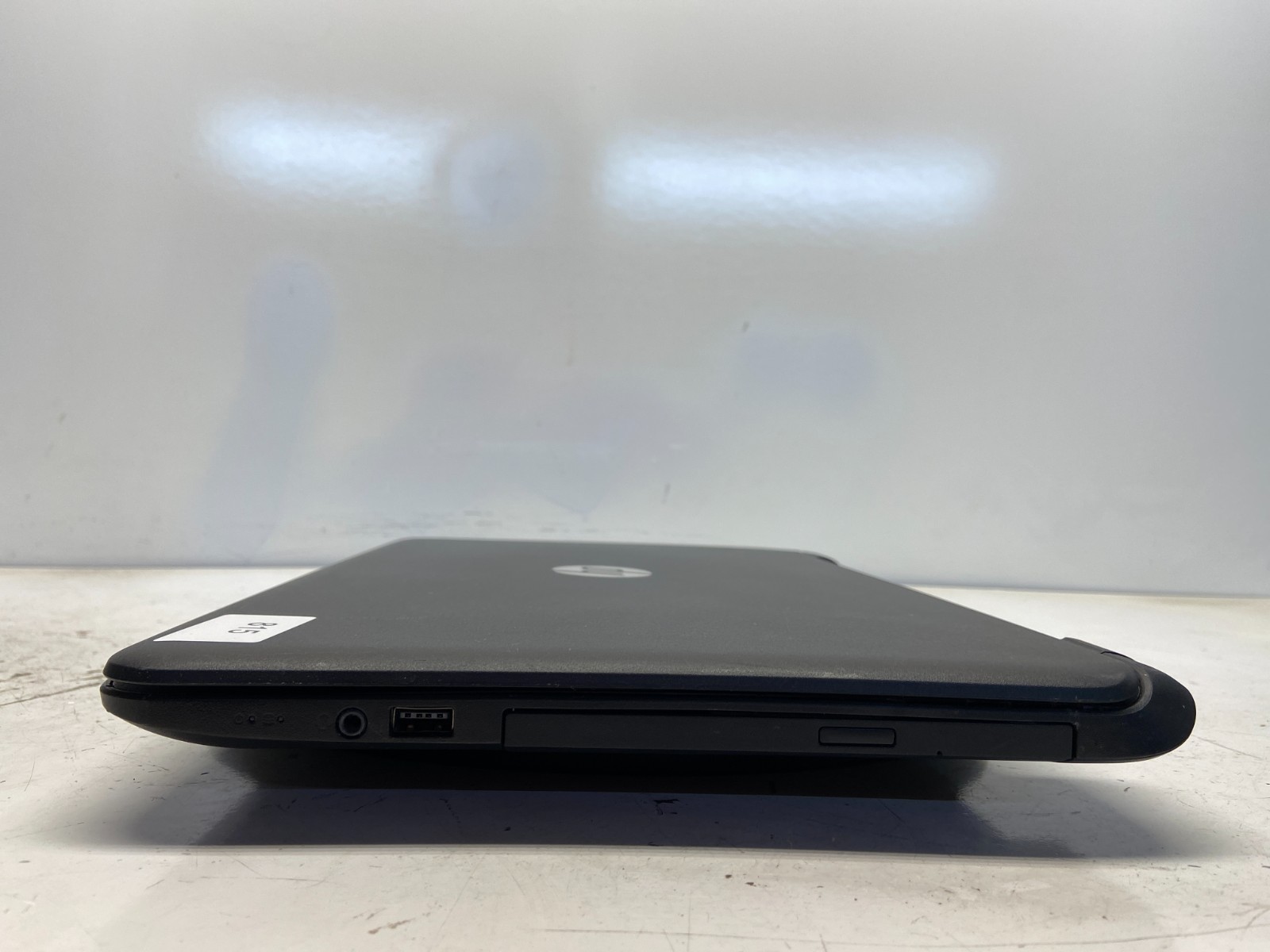 HP 15-F004DX AMD E1-2100 1000MHz 8 GB NO HDD