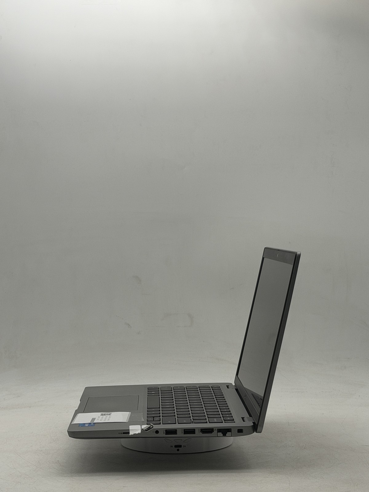Dell Latitude (5420) 14″ i5-1135G7 8GB 128GB NO OS Read-