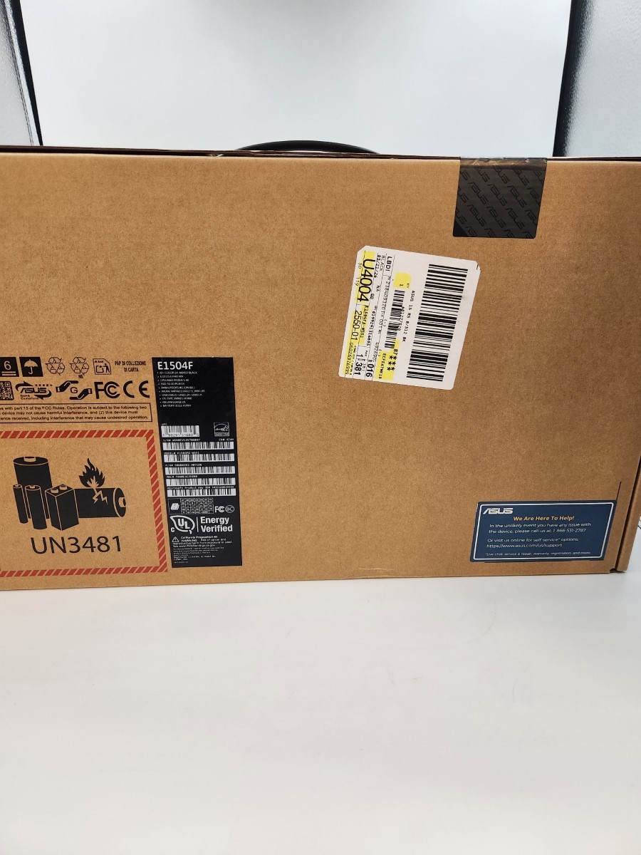 ASUS E1504FA-OS54 (HIP013877)