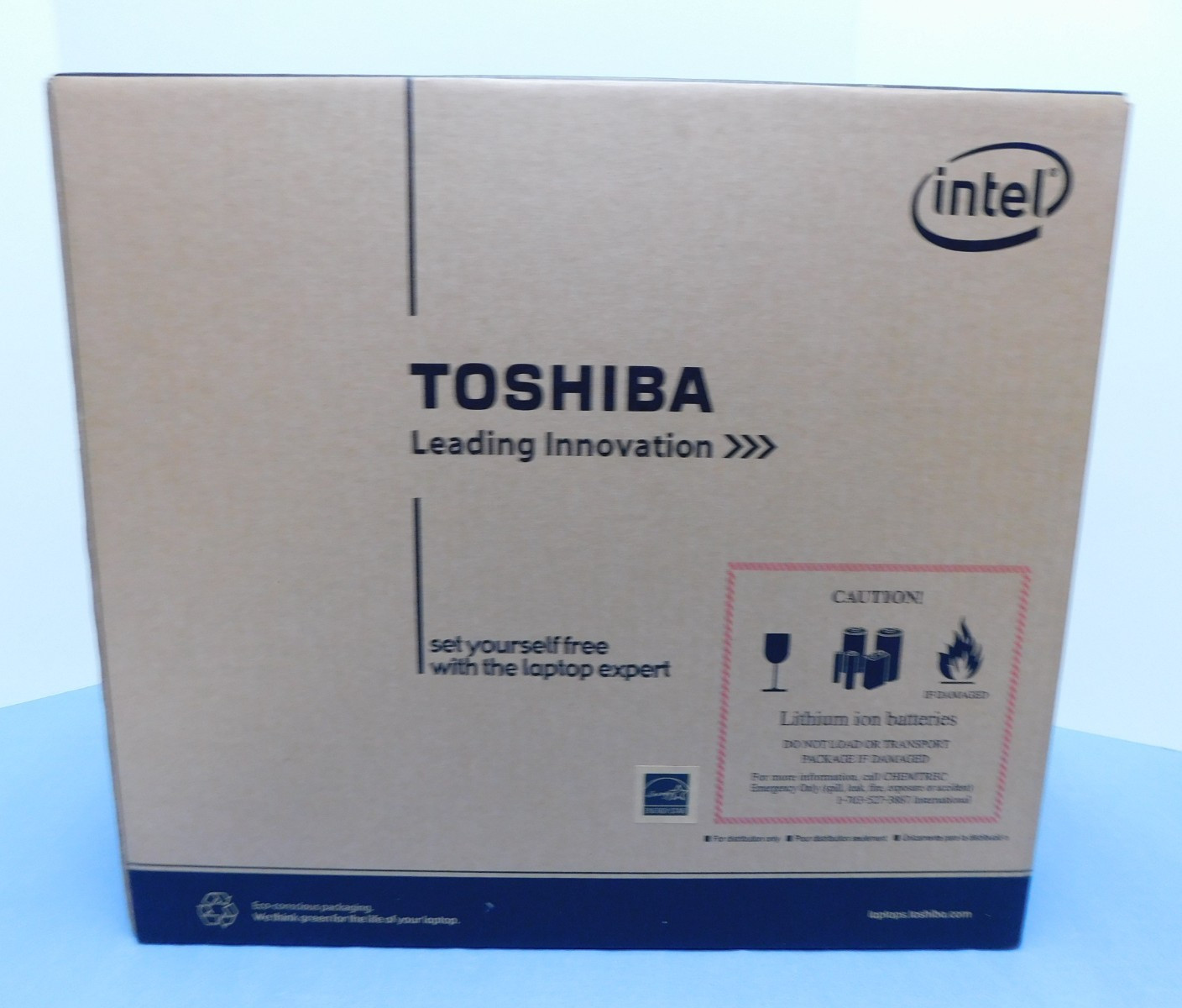 Toshiba Portege R705-P25 Windows 7 laptop ~ factory reset + upgradable to Win 10