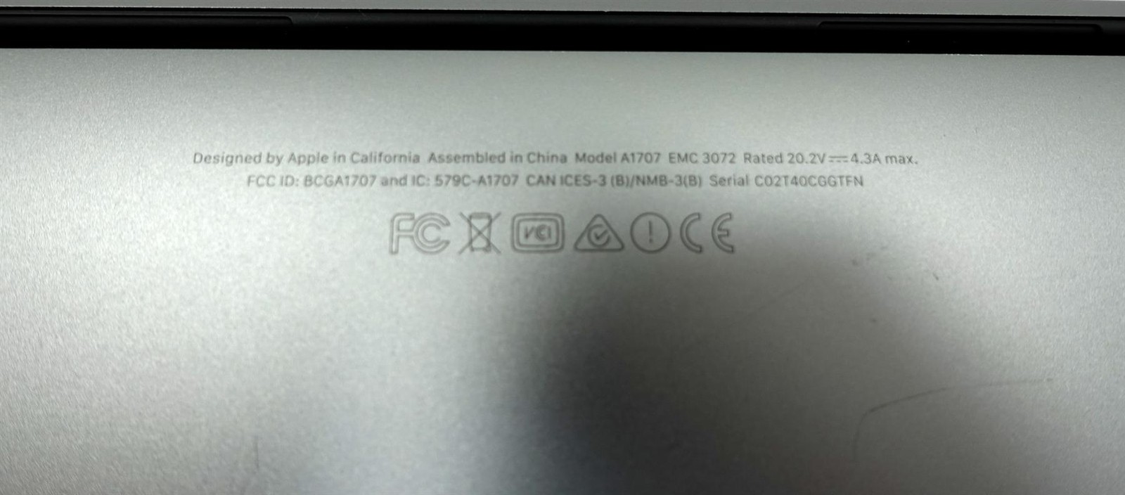 Apple MacBook Pro 2016 A1707 15.4″ Retina i7-6920HQ 16GB 1TB SSD Laptop