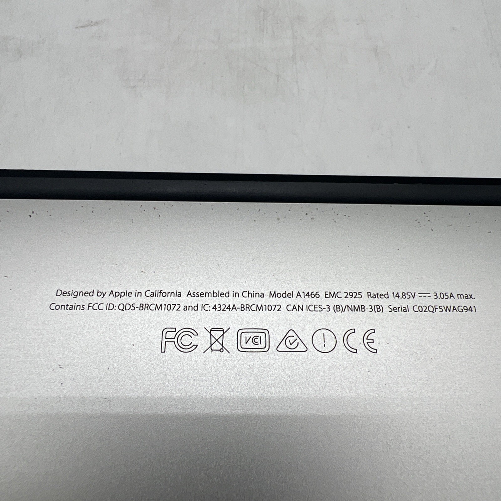 Apple MacBook Air A1466 E2015 i5 5250U 1.6GHz 4GB RAM 256GB SSD Monterey
