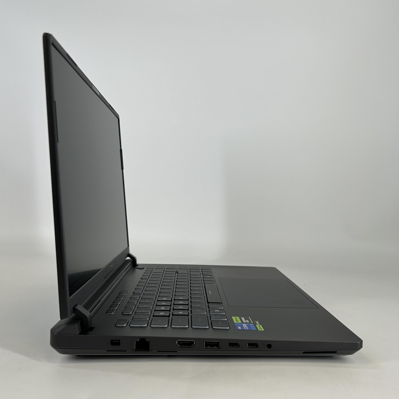 Asus ROG Strix G16 G615 165Hz FHD+ 2.2GHz i7-14650HX 16GB 1TB SSD RTX 5060