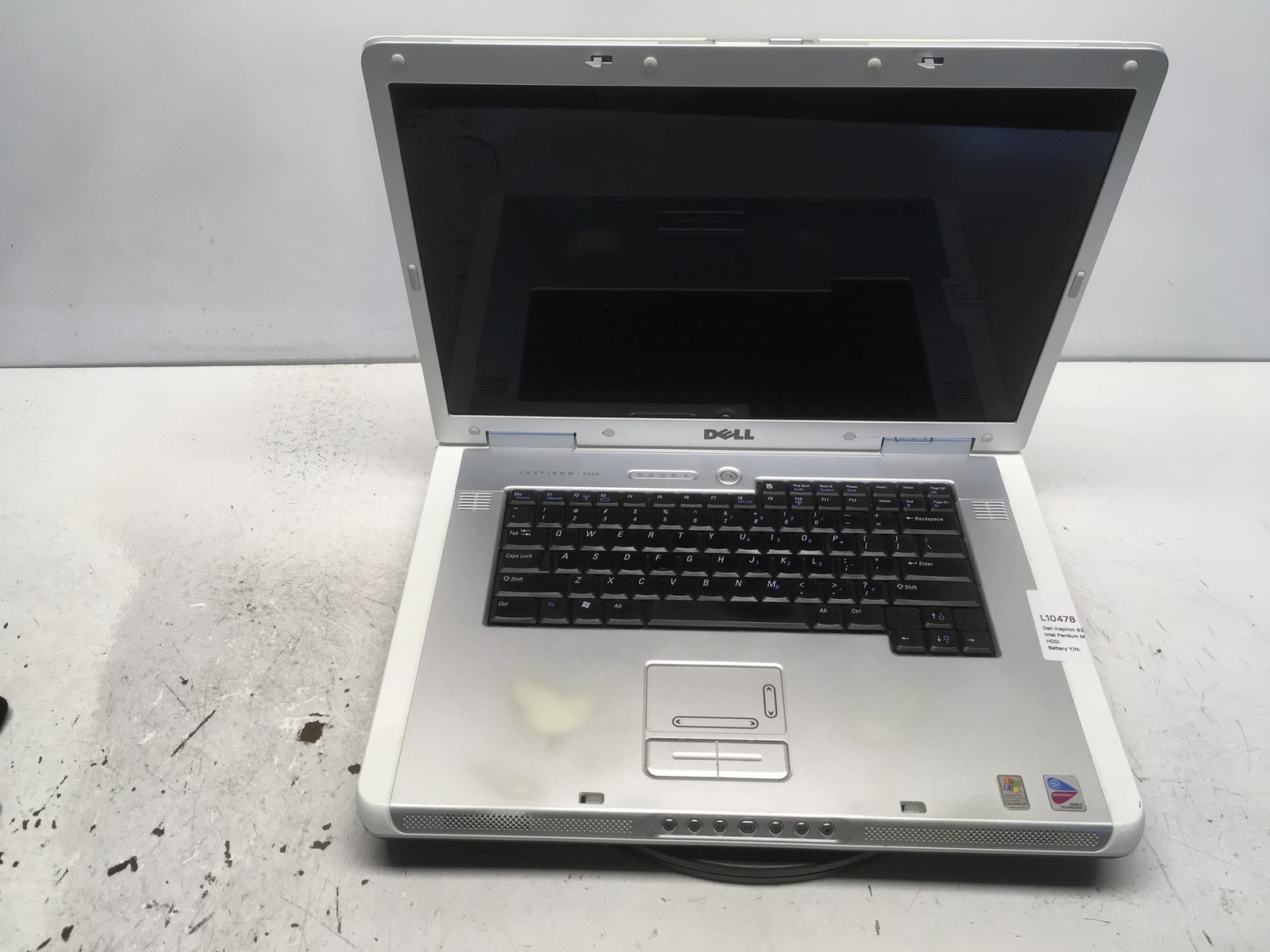 Dell Inspiron 9300 Intel Pentium M 06D8 1.86GHz 1 GB NO HDD No Batt