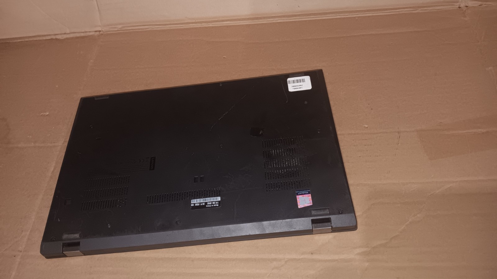 Lenovo ThinkPad T590 Laptop intel Core i5 8th Gen 15.6″ LCD Screen TYPE:20N4 P/R