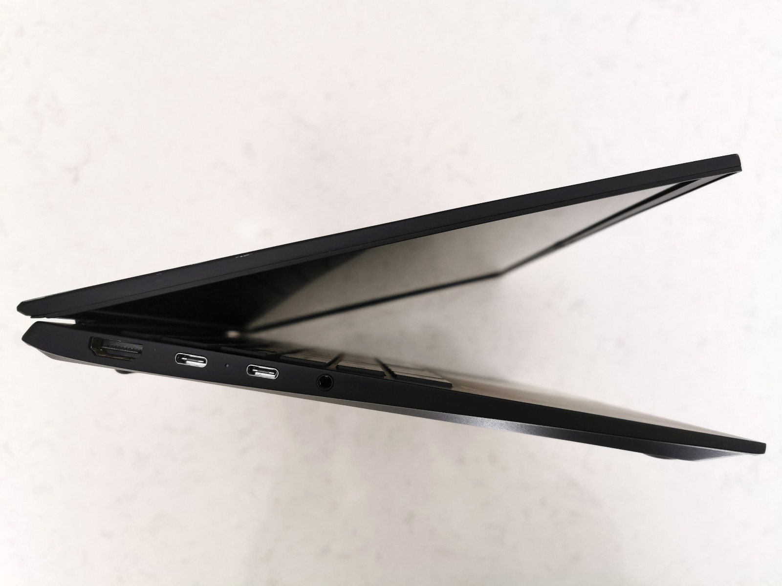Unused LG Gram i7-1360P 16GB DDR5 512GB or 1-2TB SSD FHD+ 14″ Lightweight Laptop