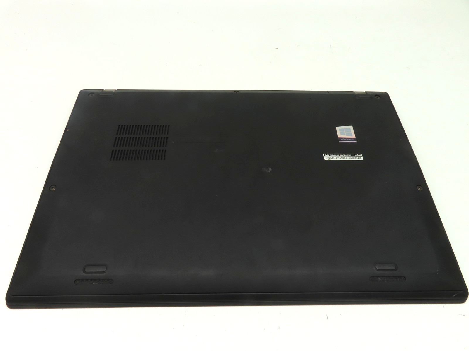 Lenovo ThinkPad x1 Carbon 14″ Intel Core i7-7500U 2.70GHz 8GB RAM 256GB SSD