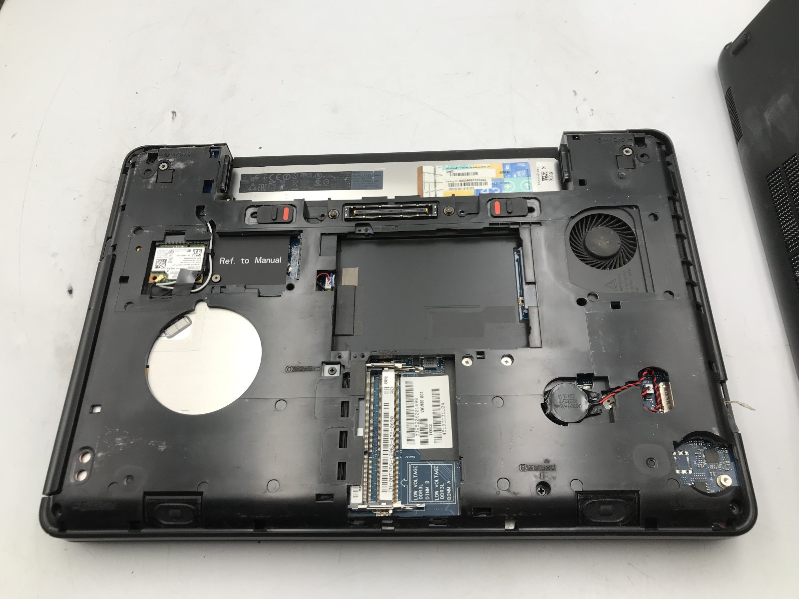 DELL LATITUDE E5440 – FOR PARTS/REPAIR – INTEL I5 4TH GEN – NO RAM – READ – BB!!