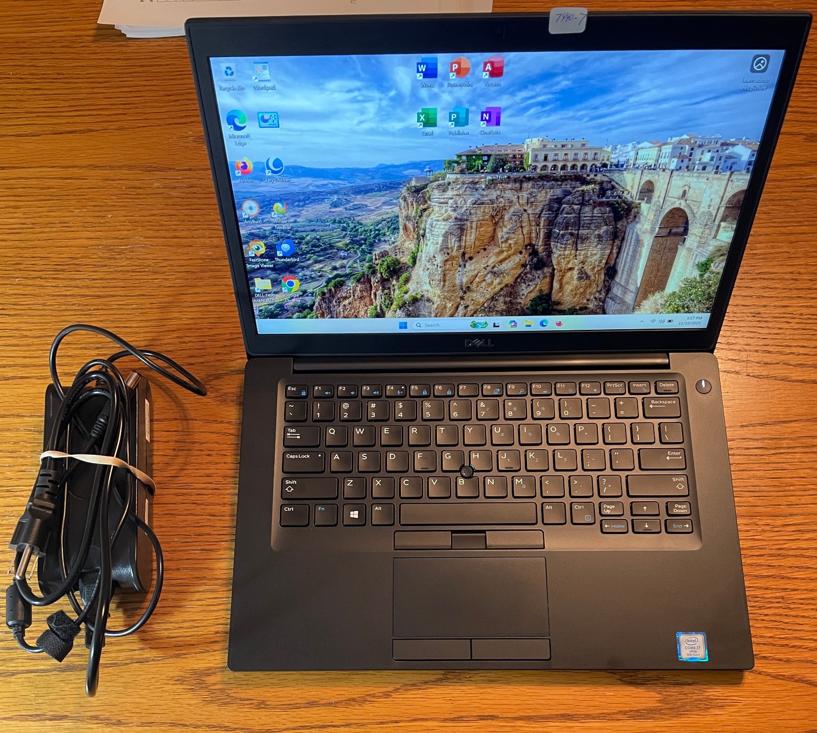 Dell 7490 14″ Laptop i7-8650U– 16GB/512gb+1tb/Win11 Pro 25H2+Office 2021-7 MORE