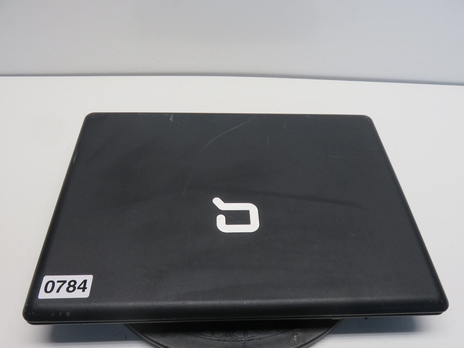 Compaq Presario F500 AMD Athlon 64 X2 TK-53 1.7 GHz 1GB NO HDD No Batt