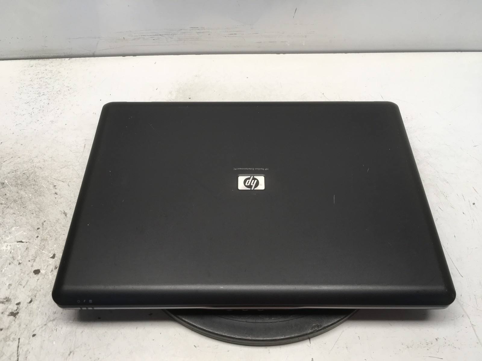 HP Pavilion DV6000 Mobile AMD Sempron 3500+ 1800MHz 2 GB NO HDD No Batt