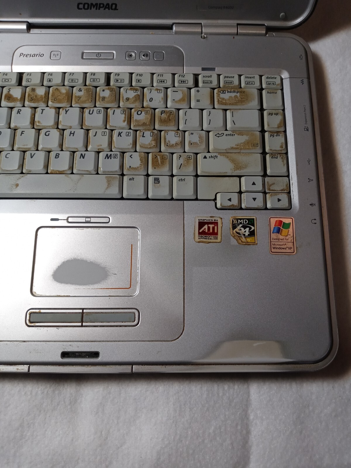 Compaq Presario R4000 15 1/2″ Laptop Windows XP PARTS ONLY