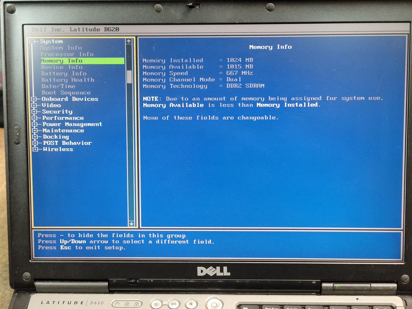 Dell Latitude D620, Intel Core 2 Duo , 1GB RAM , Windows 7 Enterprise ( locked)
