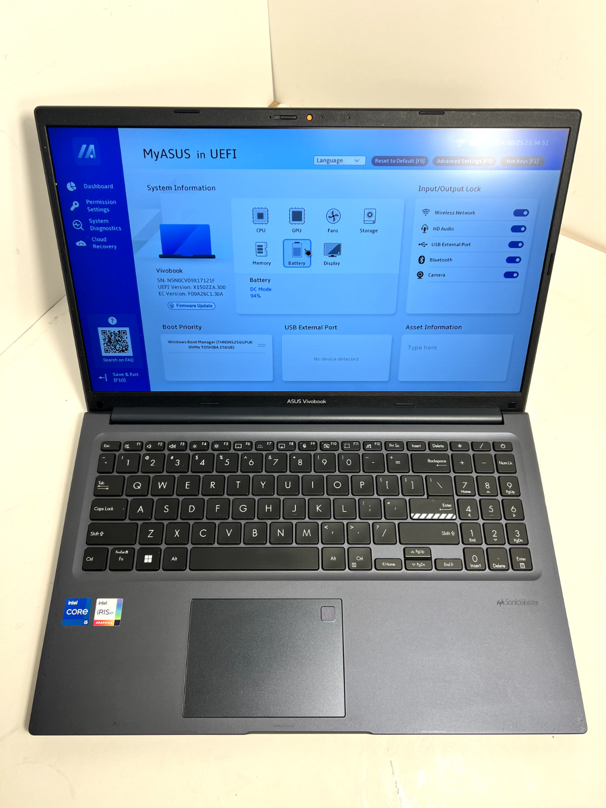 Laptop Asus Vivobook 15 15.6in Intel i5-1240P 12GB 256GB SSD Win11 F1502ZA-SB56