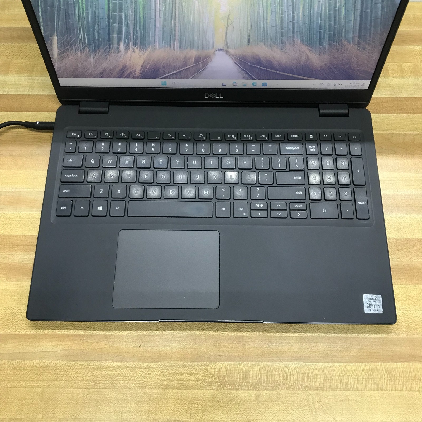 Dell Latitude 3510 Laptop i5-10210U 1.60GHz 8GB RAM 256GB SSD (Windows 11 Pro)