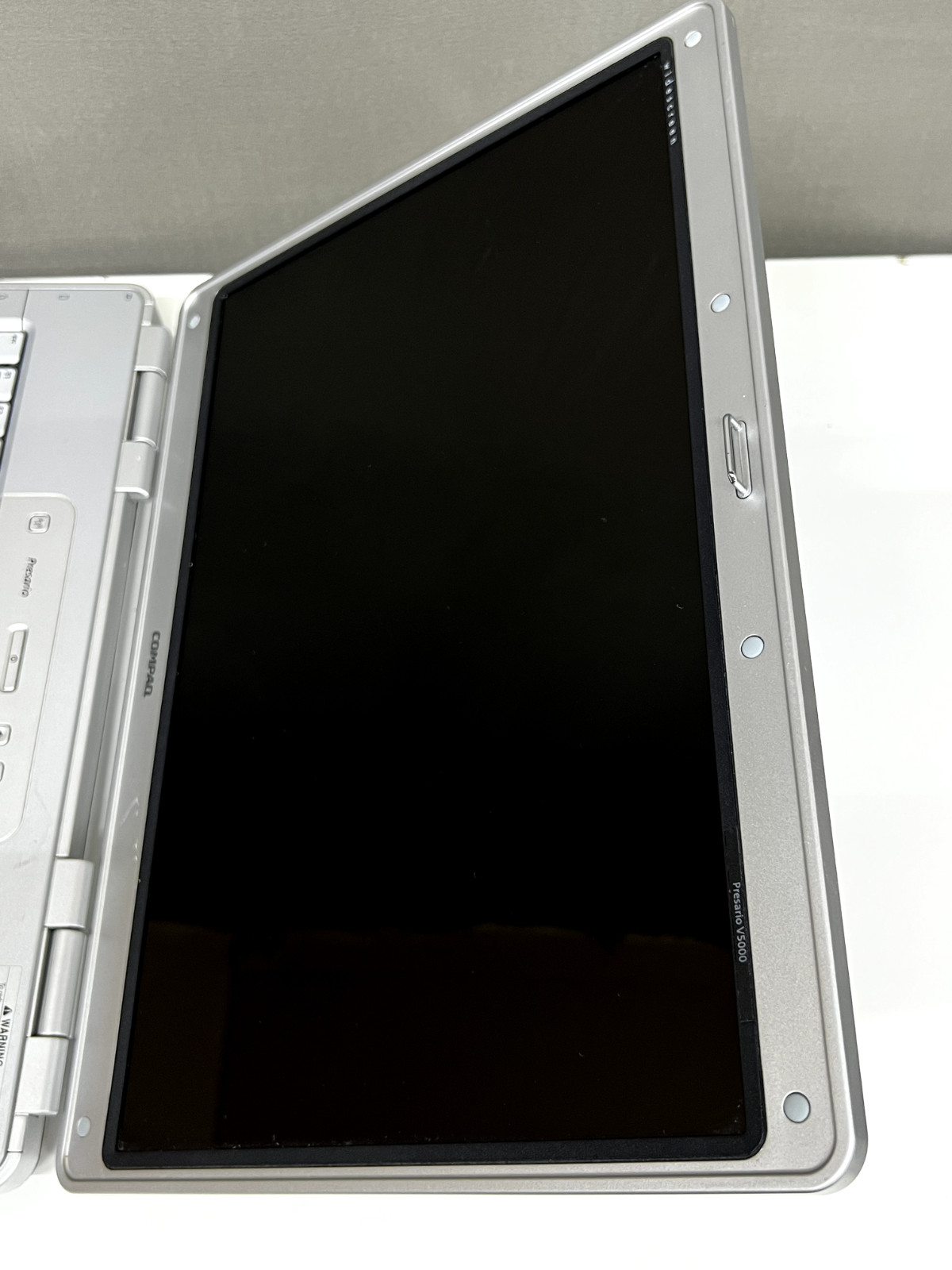 Compaq Presario V5000 Laptop 80GB HDD 512MB RAM No Power For Parts Repair