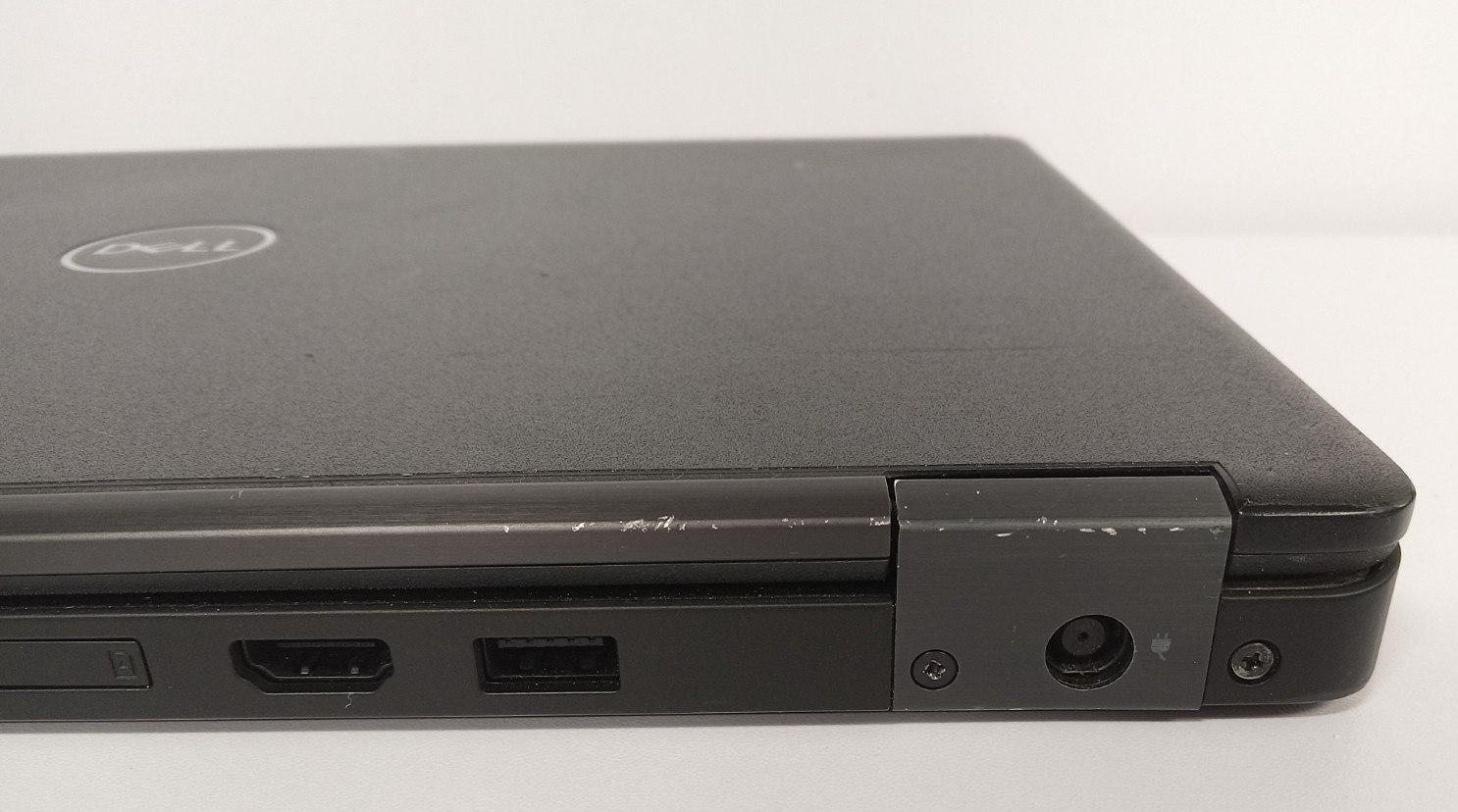 Dell Latitude 5490 14” (256GB SSD, i5-8350U, 8GB RAM) – BAD BATTERY, FF OTH.
