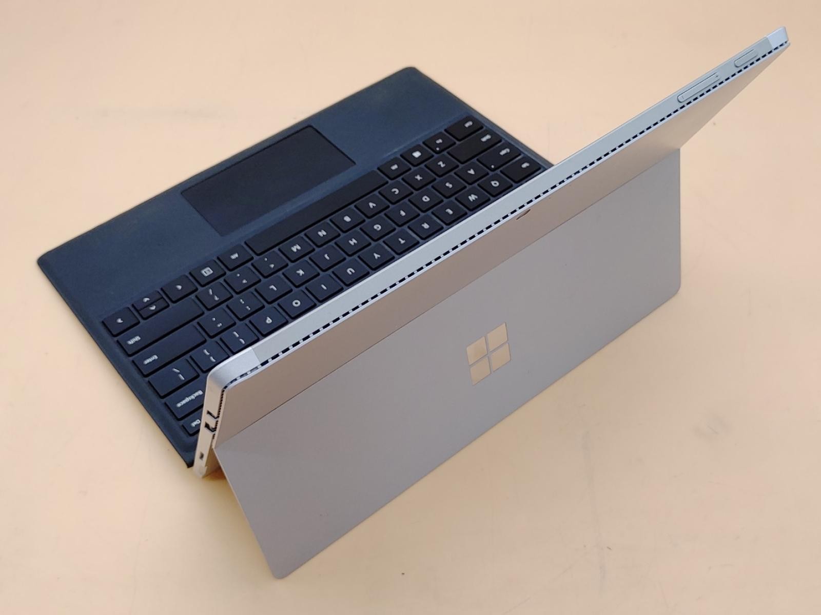 Microsoft Surface Pro 4 12.3″ Touch i5-6300U 4GB 128GB Win11Pro *NO A/C* *READ*