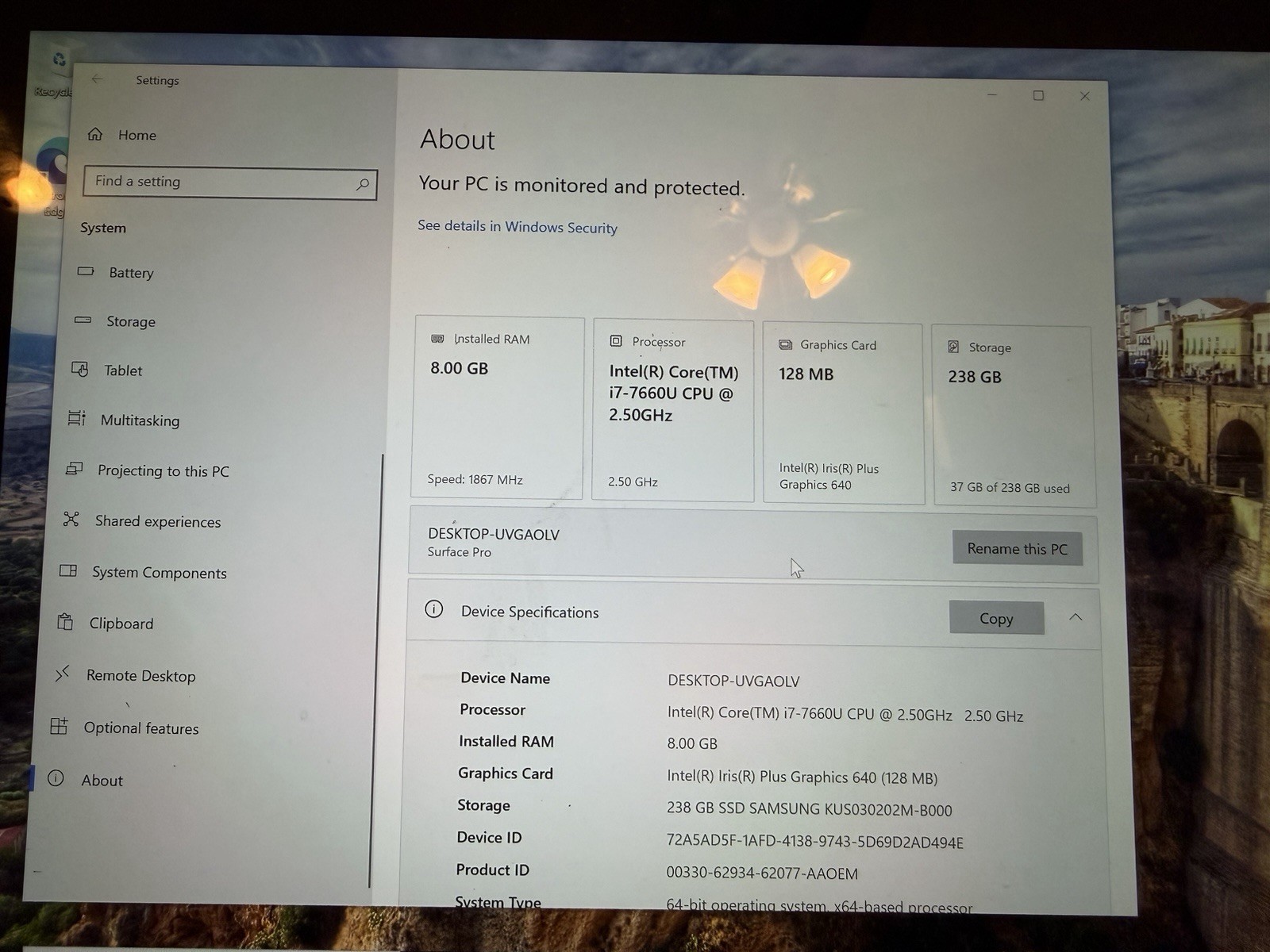 Microsoft Surface Pro 5 1796 12.6″ Intel Core i7-7660U 2.5GHz 8GB RAM 256GB SSD